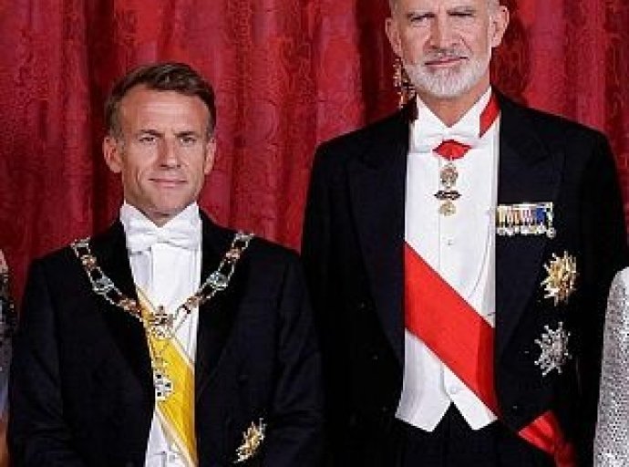 En los Márgenes: 'Macronator' y las 'cucarachas' europeas